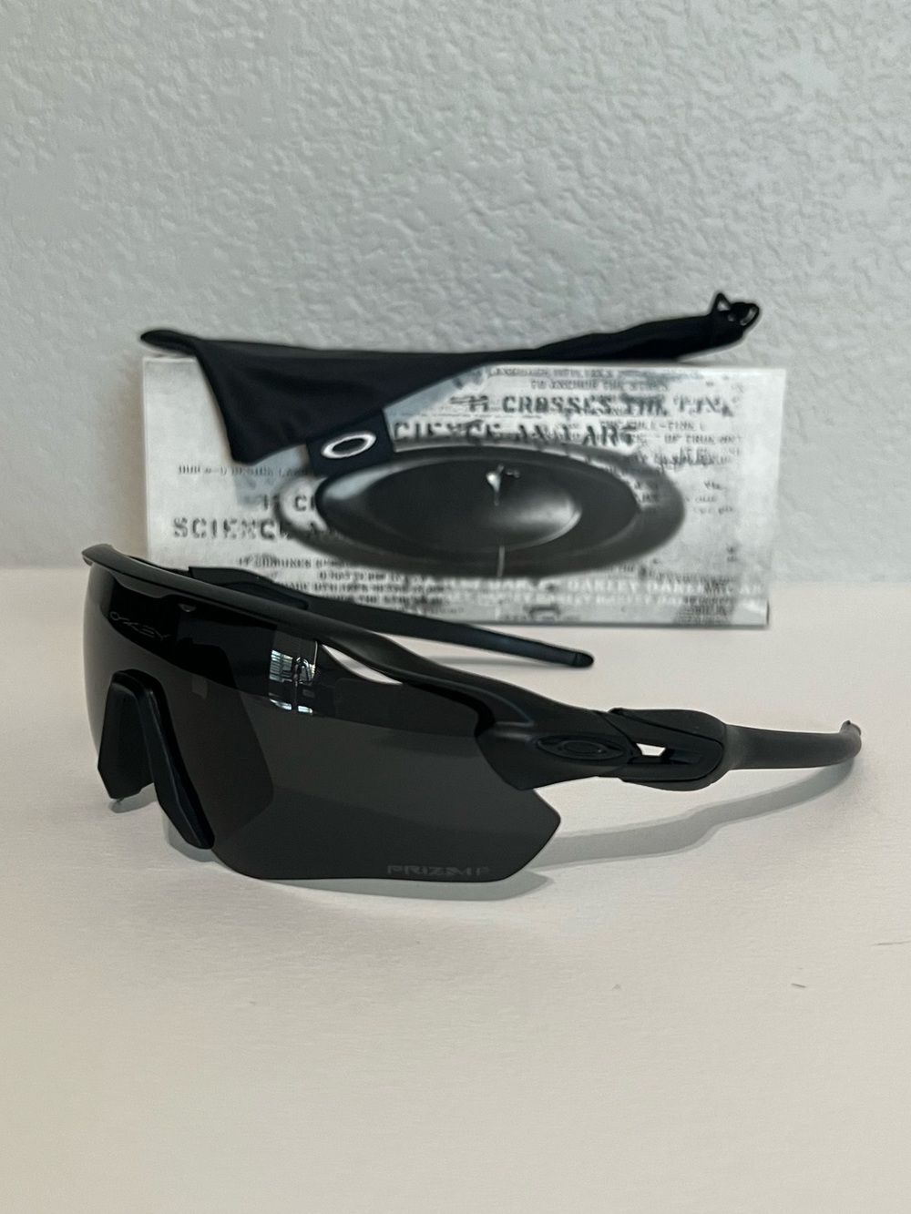Oakley Radar Black - Picture 6 of 7